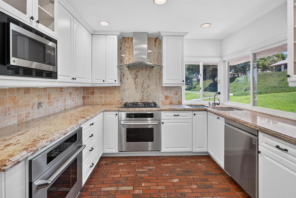 1377 Camino Teresa - photo 9