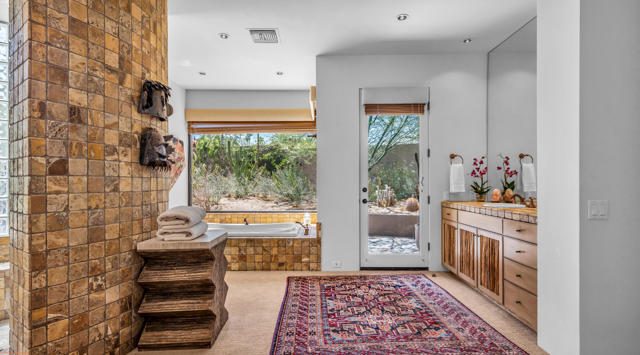 73297 Grapevine Street, Palm Desert CA: https://media.crmls.org/mediaz/37c00e38-9c9d-43b6-b3d8-add269a3c84a.jpg