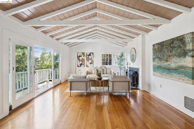 Image 23 of 58 For 5922 Bruns Ct