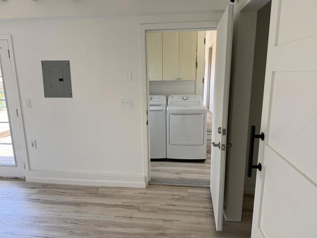 4007 Manzanita Drive, San Diego CA: https://media.crmls.org/mediaz/37c0d136-f9e2-4f33-80c5-42e811033b02.jpg