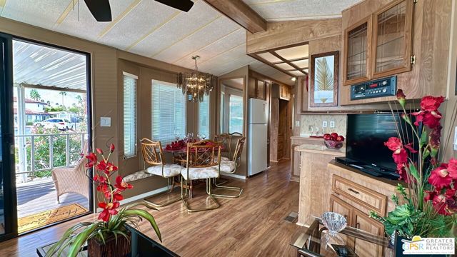69801 Ramon Road, Cathedral City CA: https://media.crmls.org/mediaz/37c0e1d2-e5d9-4e53-92b3-2605bc087236.jpg