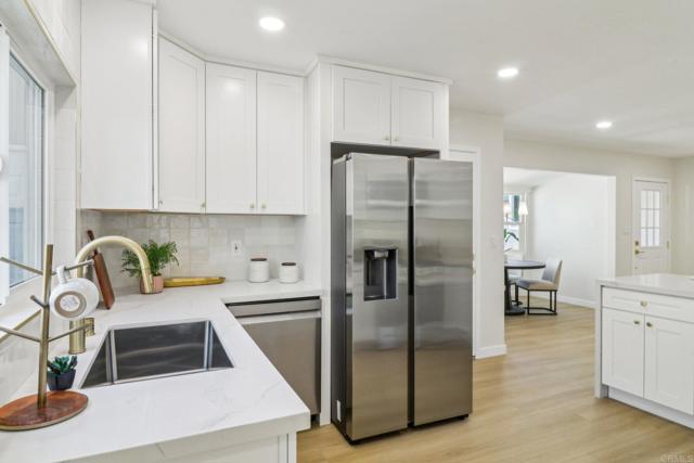 Detail Gallery Image 15 of 72 For 1740 Petra Dr, San Diego,  CA 92104 - 5 Beds | 4 Baths