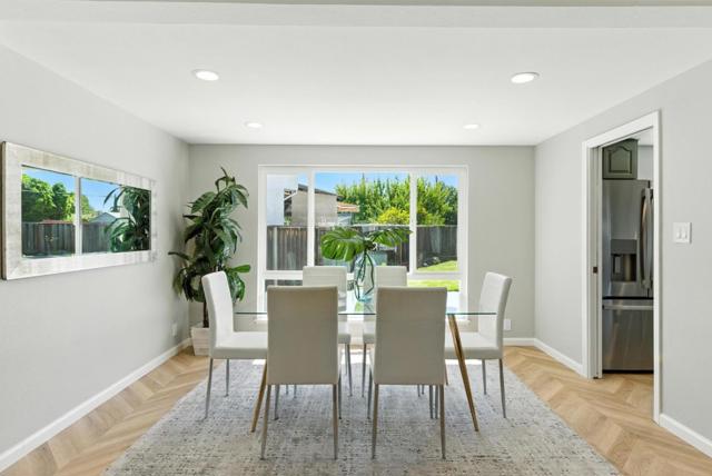 2924 Via Encinitas, San Jose CA: https://media.crmls.org/mediaz/37c1cfb1-d876-40b9-bbf8-dc7151e6e351.jpg