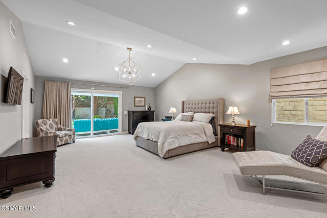 4953 Kilburn Court, Oak Park CA: https://media.crmls.org/mediaz/37c2002d-77ee-44f7-88bf-12adab80b40e.jpg