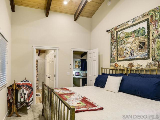1209 Farmer Road, Julian CA: https://media.crmls.org/mediaz/37c23a08-4453-432b-88ec-8ec43135f798.jpg