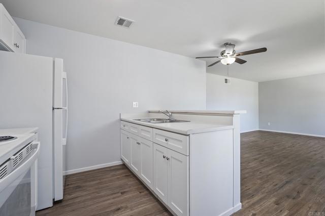 Detail Gallery Image 9 of 19 For 12167 Wintercrest Dr #1,  Lakeside,  CA 92040 - 2 Beds | 1 Baths
