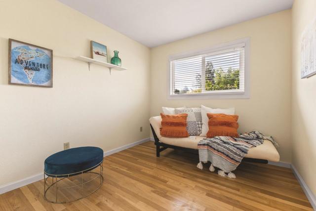 5023 Rick Drive, Santa Rosa CA: https://media.crmls.org/mediaz/37c3181a-92aa-4abf-8977-596055c5300b.jpg