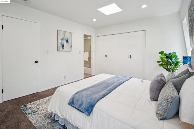917 Hough Ave, Lafayette CA: https://media.crmls.org/mediaz/37c32584-e698-4b40-b35c-68f7c40f83eb.jpg