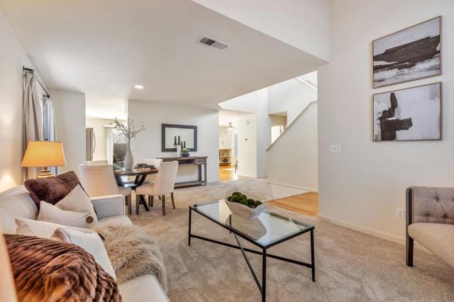 9642 Eagle Hills Way, Gilroy CA: https://media.crmls.org/mediaz/37c52b6b-8608-46dc-9a40-a99be22fdd19.jpg