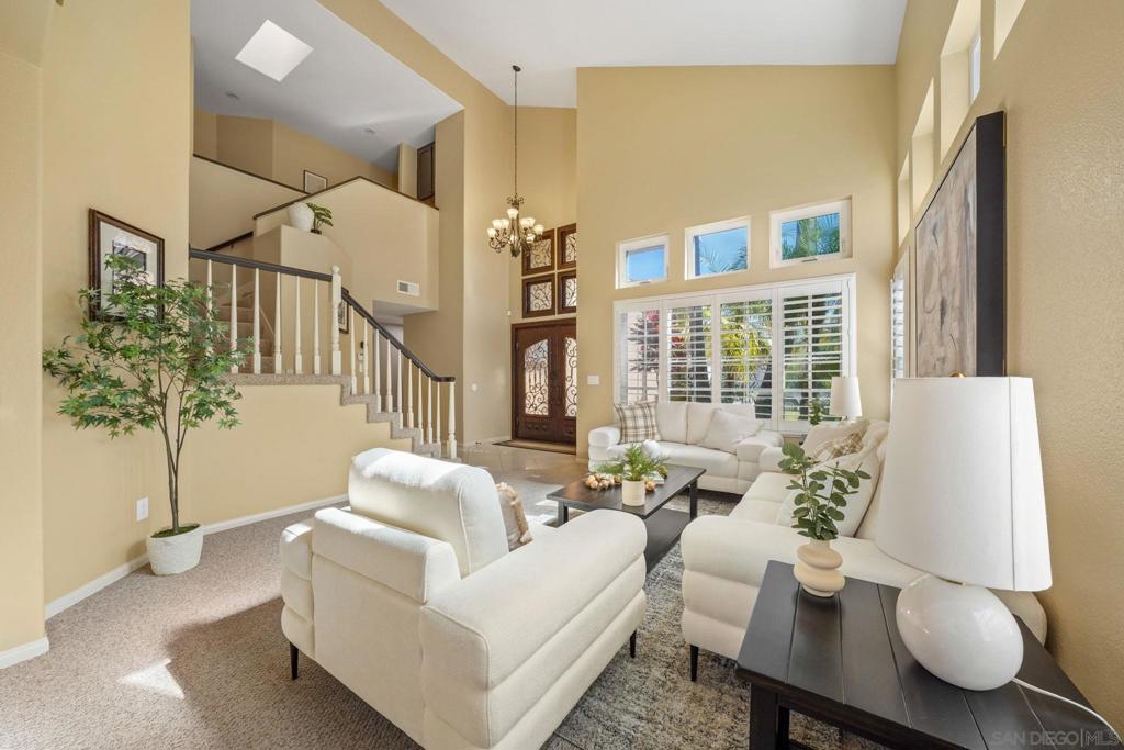 MLS #250034947SD img 3