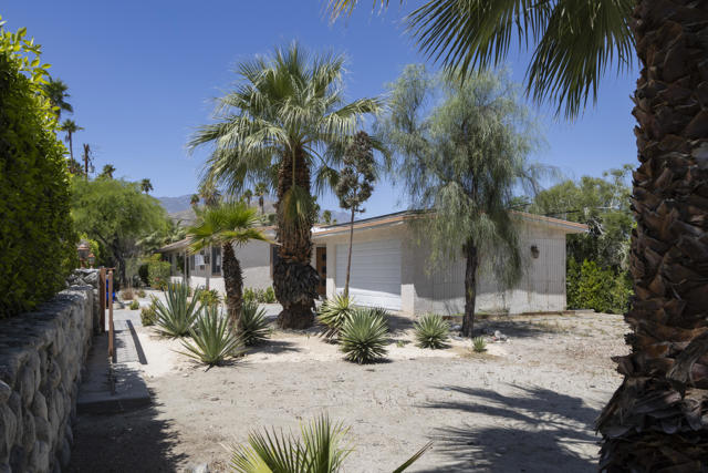 68286 Grandview Avenue, Cathedral City CA: https://media.crmls.org/mediaz/37c59dcf-3347-4c66-87ab-deb07e45538a.jpg