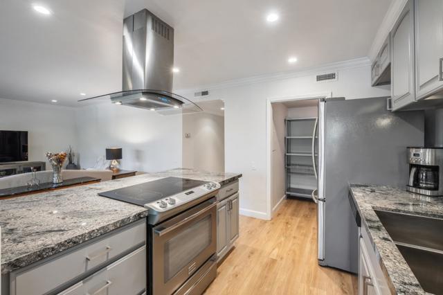 3378 Brittan Avenue, San Carlos CA: https://media.crmls.org/mediaz/37c6fa24-d296-4e0f-825a-ea9f2b037a56.jpg