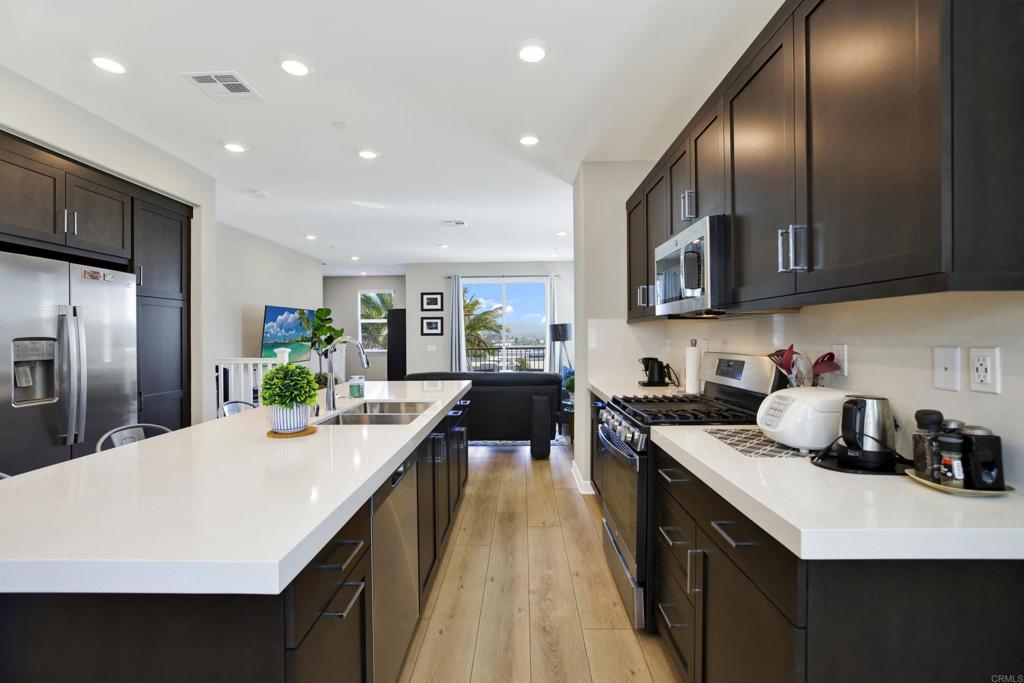1231 Sunrise View - photo 12