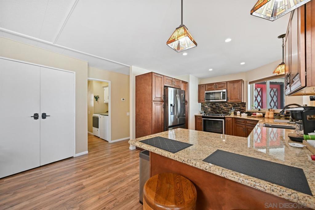 1195 La Moree Rd - photo 11