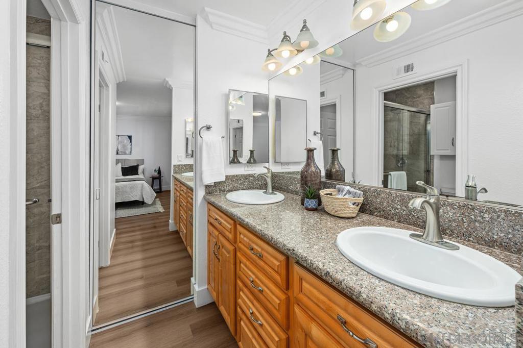 13175 Entreken Avenue - photo 17