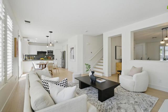 1145 Arabelle Way, San Jose CA: https://media.crmls.org/mediaz/37c9d0c4-ec08-477e-86b9-e9b6e736dc6d.jpg