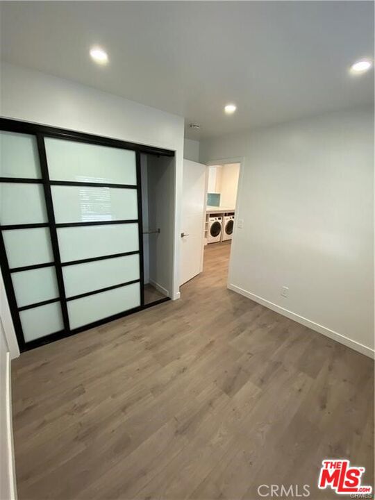 3422 Holyoke Drive, Los Angeles CA: https://media.crmls.org/mediaz/37cc2c13-ad90-4553-9e3f-272a0ab2e46b.jpg