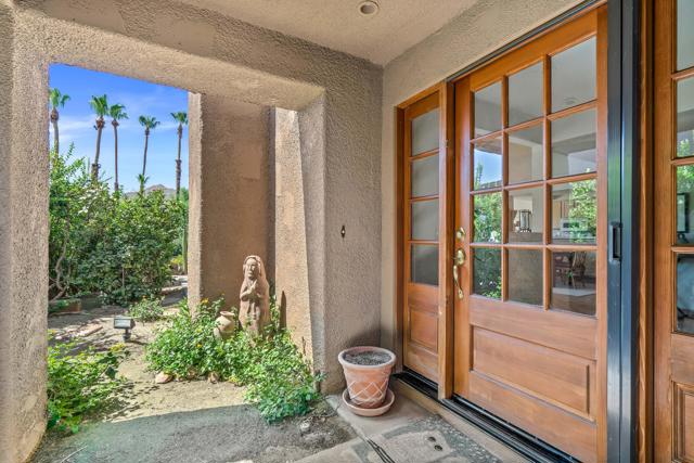 73259 Boxthorn Lane, Palm Desert CA: https://media.crmls.org/mediaz/37cd4016-367f-4f87-aad1-f9ec3d373a77.jpg