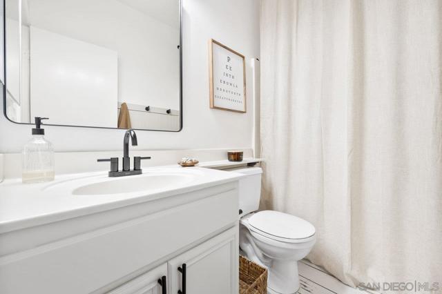 Image 31 of 41 For 26849 Silver Spur Ct