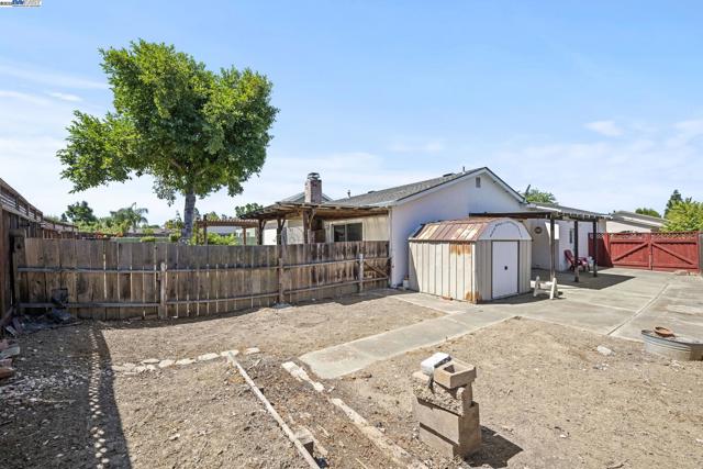 676 Colusa Way, Livermore CA: https://media.crmls.org/mediaz/37d03baa-b8ef-4c43-a535-8489b640fe80.jpg