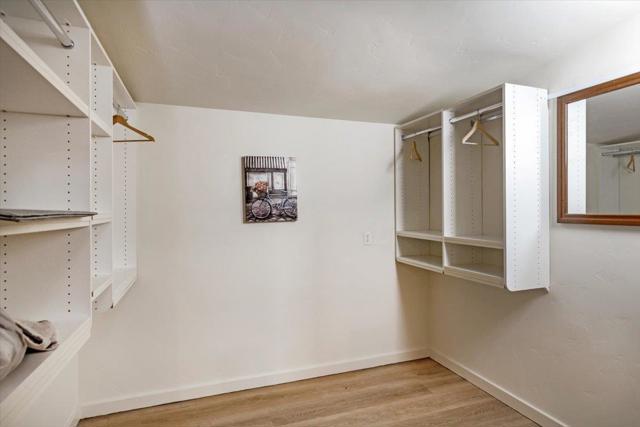 19140 Laurel Drive, Los Gatos CA: https://media.crmls.org/mediaz/37d0becf-e720-42ce-a380-b7de3aa66306.jpg