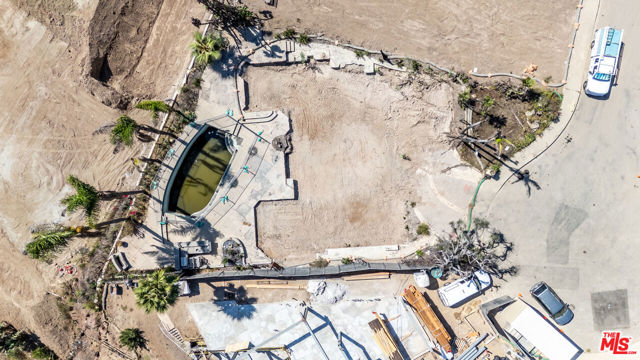 Drew Fenton | 16616 Merrivale Lane Pacific Palisades CA | MLS: 7485844 Drew Fenton | 16616 Merrivale Lane Pacific Palisades CA | MLS: 7485844