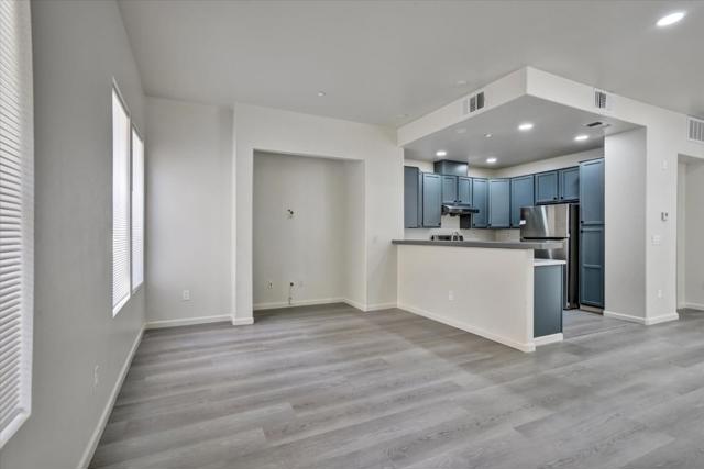22820 Paseo Place, Hayward CA: https://media.crmls.org/mediaz/37d1abde-b42a-4931-8c3e-585b48009a9d.jpg