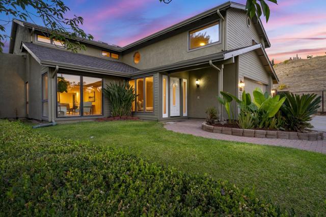 4945 Berkeland Court, San Jose CA: https://media.crmls.org/mediaz/37d20f59-35ed-4306-a833-ddc7c1e8e955.jpg