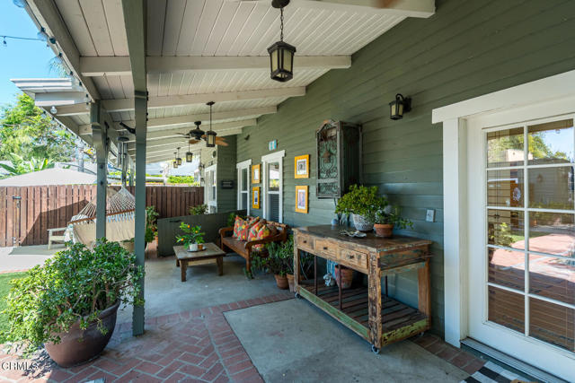 Detail Gallery Image 47 of 69 For 1955 N Los Robles Ave, Pasadena,  CA 91104 - 5 Beds | 3 Baths