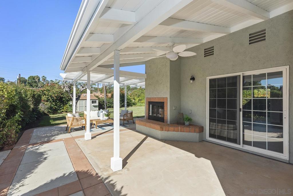 MLS #250043037SD image #38