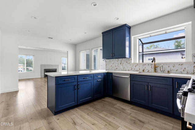 Detail Gallery Image 7 of 17 For 18207 Acre St, Los Angeles,  CA 91325 - 3 Beds | 2 Baths