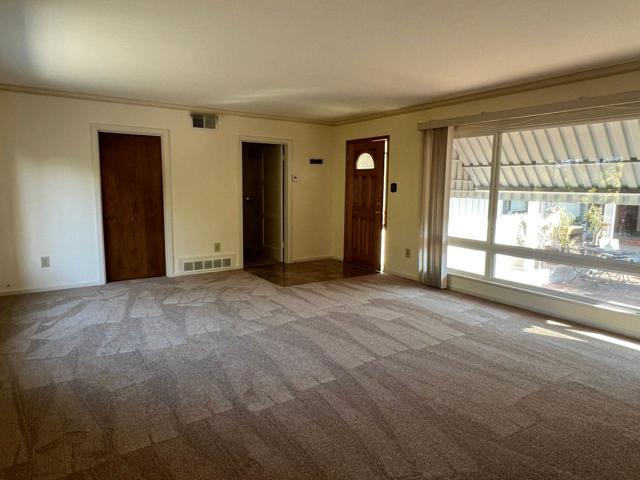 1632 Albemarle Way, Burlingame CA: https://media.crmls.org/mediaz/37d539f6-8e68-466c-97a5-1b0089c4bade.jpg