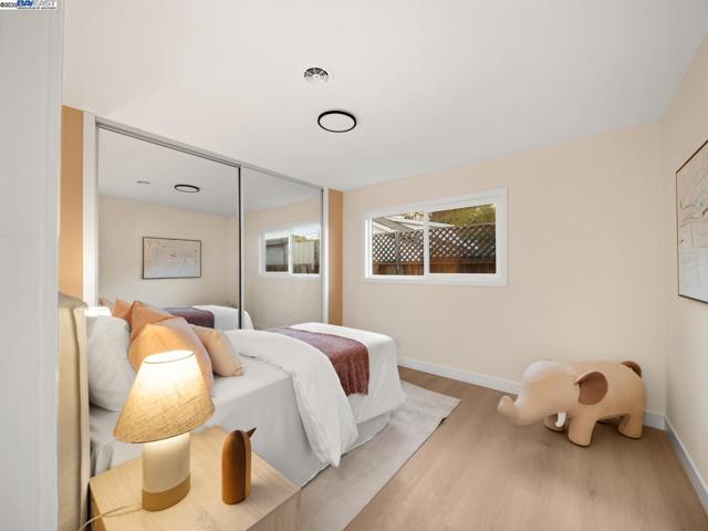 1607 Ward St, Hayward CA: https://media.crmls.org/mediaz/37d59cf2-d437-417b-a489-45e020b3a283.jpg