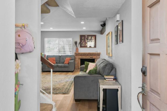 Detail Gallery Image 4 of 35 For 3015 Plaza Leonardo, Bonita,  CA 91902 - 3 Beds | 2/1 Baths