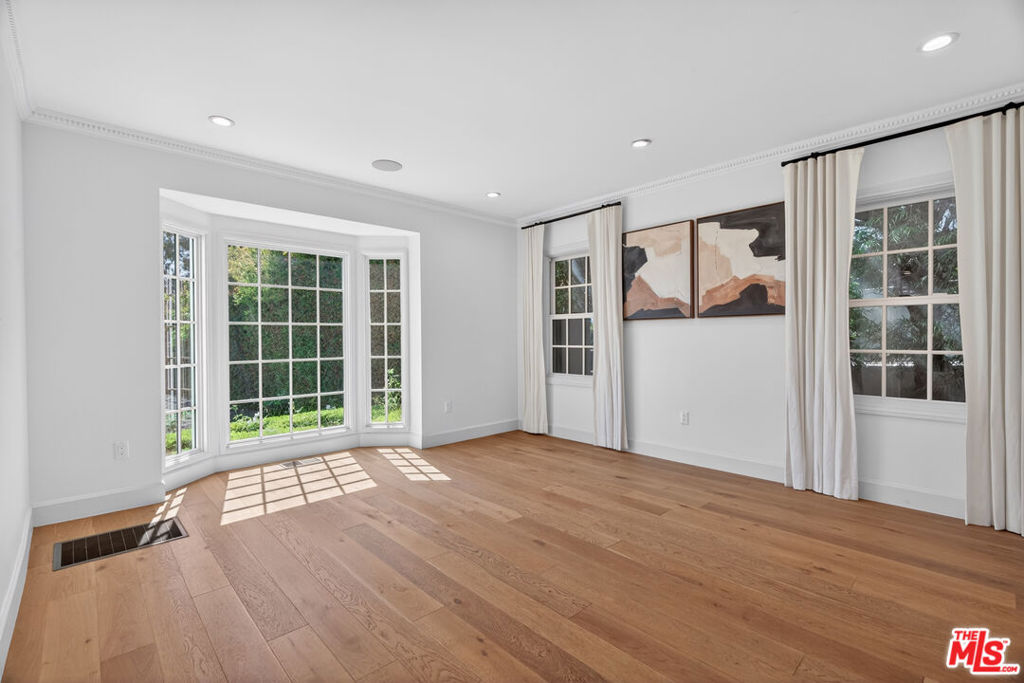 MLS #26845863 image #26