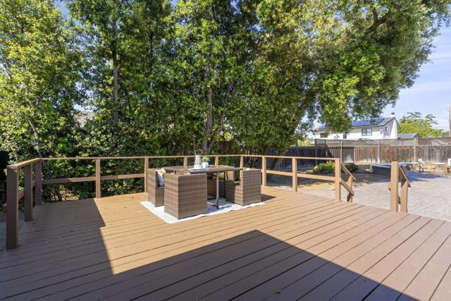 1394 Pauline Drive, Sunnyvale CA: https://media.crmls.org/mediaz/37d946cf-1735-4ed5-8d0b-31c69ff41214.jpg