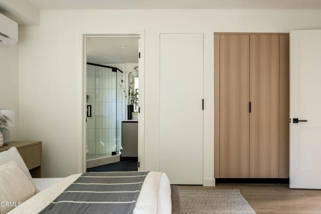 Detail Gallery Image 8 of 32 For 510 N Sycamore Ave, Los Angeles,  CA 90036 - 3 Beds | 3/1 Baths