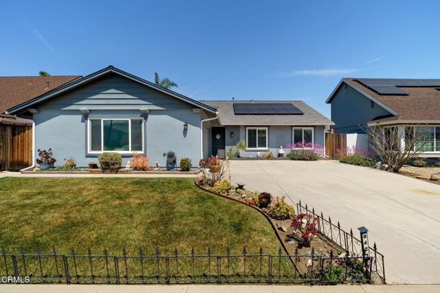 8423 Hollister Street, Ventura CA: https://media.crmls.org/mediaz/37db5a6d-38de-4da5-9c4c-7095bb9c4c13.jpg