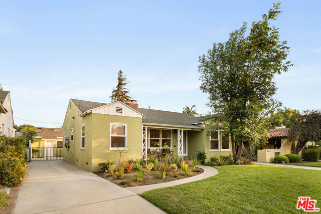 11536 Otsego Street photo 3