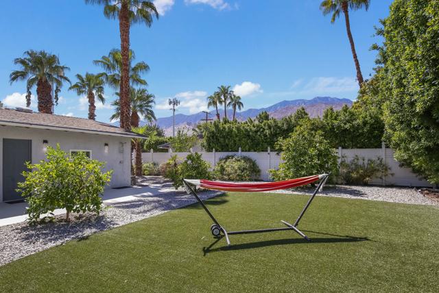 1962 E Baristo Road, Palm Springs CA: https://media.crmls.org/mediaz/37dcb107-8453-4eff-905a-aebf00c27802.jpg