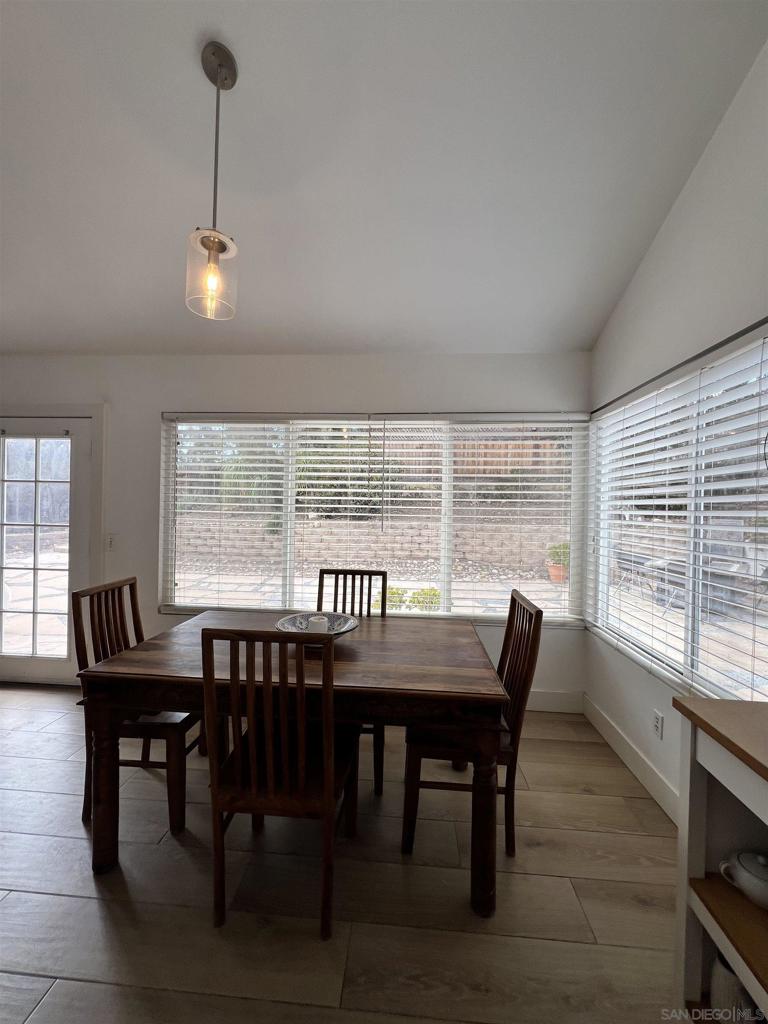 10184 Aviary Dr - photo 11