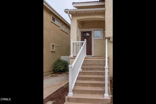 1674 Tanglebush Ln Simi Valley CA 93065