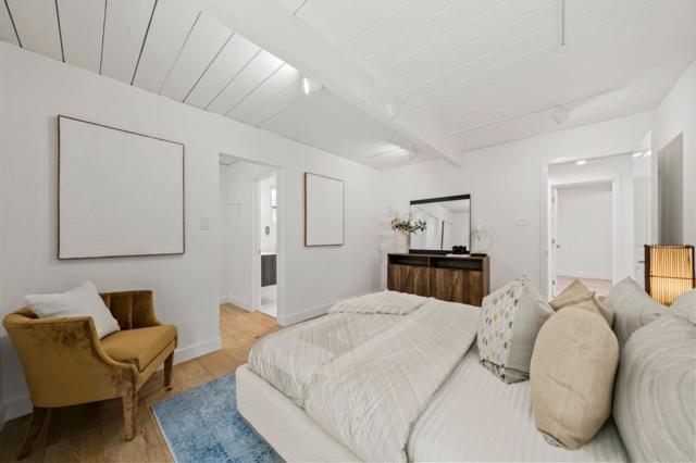 3310 Kenneth Drive, Palo Alto CA: https://media.crmls.org/mediaz/37de5bdd-24dd-44e9-bcfd-b7ef527ea3fe.jpg