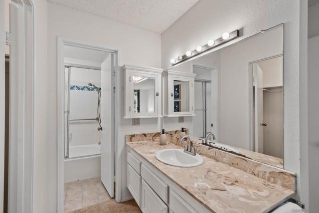 190 Del Mar Shores Ter, Solana Beach, California 92075, 2 Bedrooms Bedrooms, ,2 BathroomsBathrooms,Condominium,For Sale,Del Mar Shores Ter,250035827SD