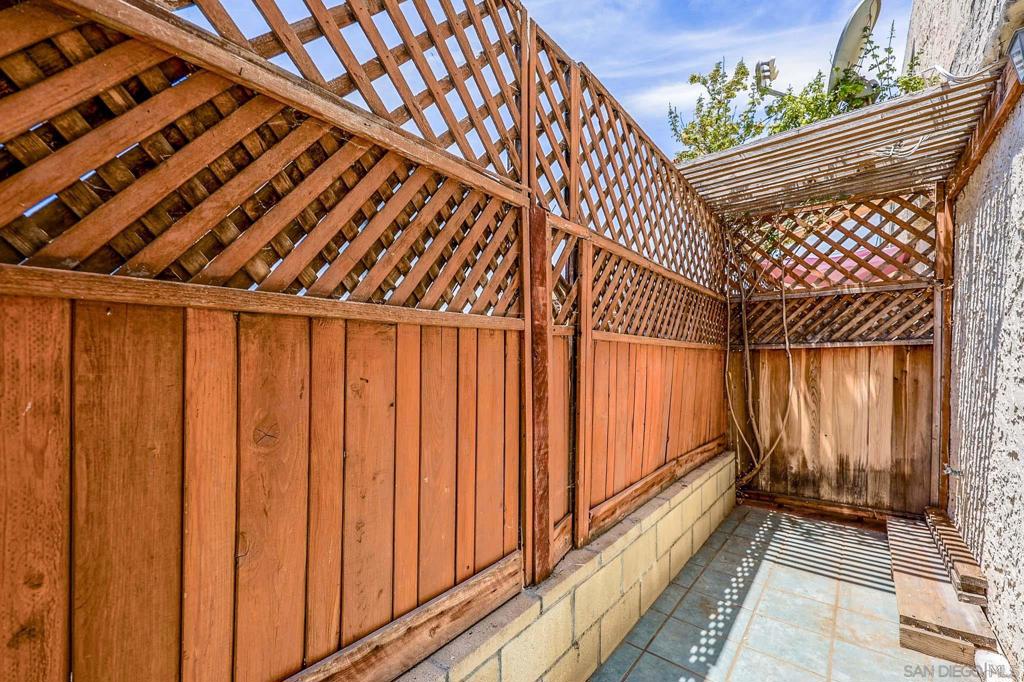 4150 Texas St - photo 13