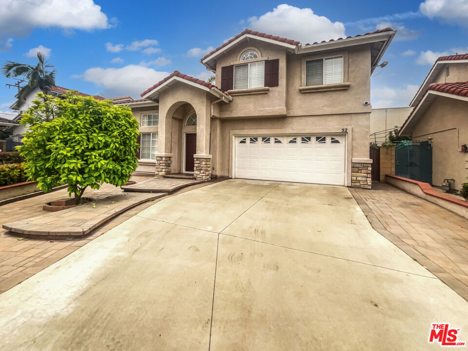 52 Sunset Circle, Westminster, CA 92683