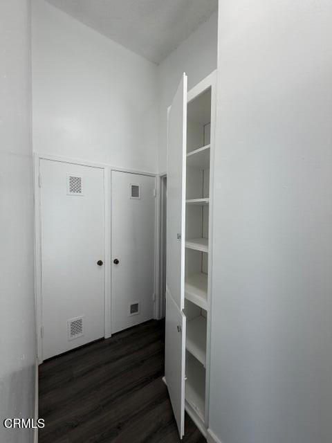 Detail Gallery Image 11 of 12 For 728 Sidonia Ave, Ventura,  CA 93003 - 1 Beds | 1 Baths