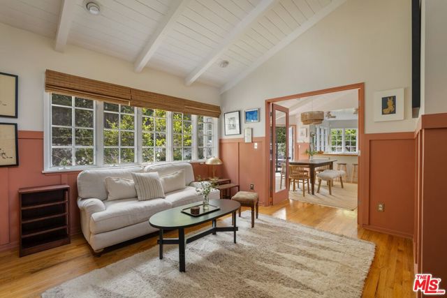 3476 Meier Street, Los Angeles CA: https://media.crmls.org/mediaz/37e47db0-59f0-40de-9397-d52760aed5e9.jpg