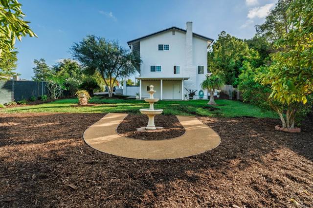 Detail Gallery Image 32 of 42 For 2175 Alta Vista Dr, Vista,  CA 92084 - 5 Beds | 3/1 Baths