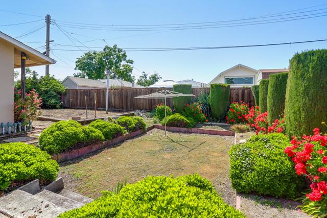 2232 Nobili Avenue, Santa Clara CA: https://media.crmls.org/mediaz/37e62492-f8ba-44c6-9c08-e232c956be37.jpg